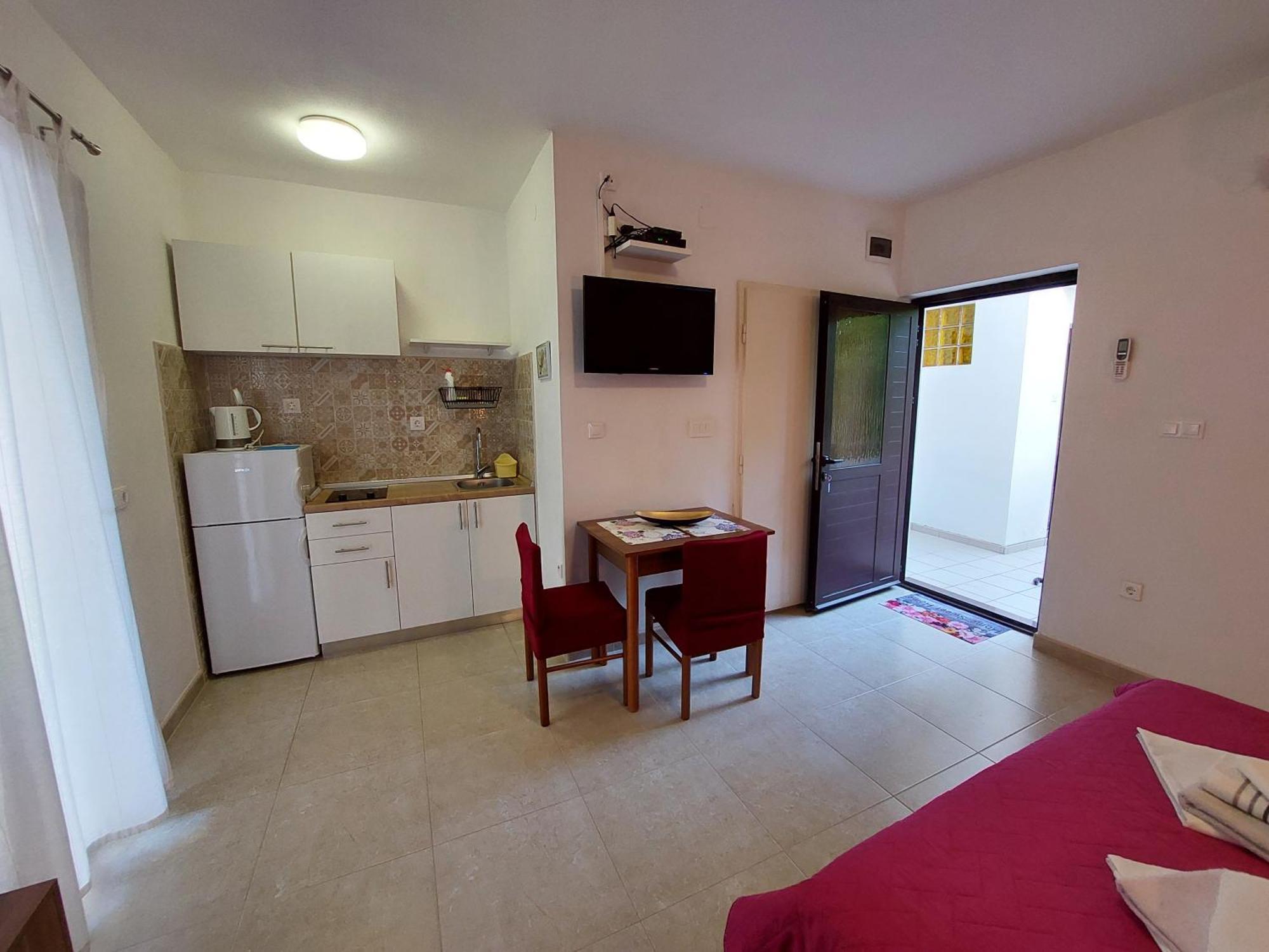 Apartments Nenad & Marija Pag Town Extérieur photo
